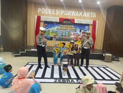 Polres Purwakarta Kenalkan Tugas Kepolisian kepada Anak-anak TK Melalui Program Polsanak