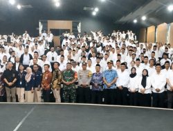 Pelantikan dan Bimbingan Teknis KPPS Kelurahan Ciseureuh untuk Pilkada Jawa Barat dan Purwakarta