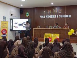 Wujudkan Ketertiban Berkendara bagi Anak Muda, Maxim Bersama Kepolisian Gelar Seminar Safety Riding untuk Murid Sekolah di Cirebon