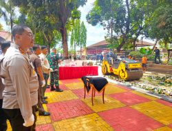 Polres Purwakarta Hancurkan Ribuan Botol Miras Langkah Tegas Sambut Natal dan Tahun Baru