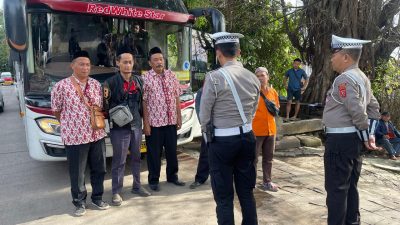 Sat Lantas Polres Purwakarta Gencar Sosialisasikan Mudik Aman, Keluarga Nyaman