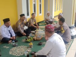 Jelang Pilkades PAW Di Purwakarta, Kapolsek Plered Silaturahmi Ke Ulama