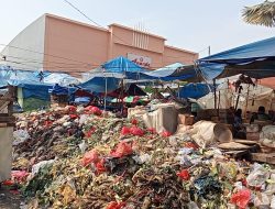 Sampah Tak Terurus, DLH Bekasi dan UPTD Diduga Lalai
