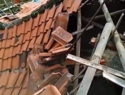 Respon Cepat Om Zein, Dinas Perkim Langsung Tangani Rumah Warga Ambruk di Sukatani