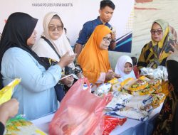 Polres Purwakarta Gelar Gerakan Pangan Murah, Warga Serbu Bahan Pokok Harga Terjangkau