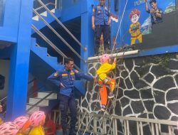 Lewat Edacil, Damkar Purwakarta Ajarkan Anak TK Tanggap Bahaya Kebakaran