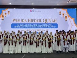 Wisuda Hifdzil Qur’an SD Islam Al-Ghozali Tanamkan Cinta Al-Qur’an Sejak Dini