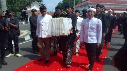 Bupati Purwakarta Lepas Mahkota Binokasih, Spirit Karuhun Sunda Kembali Digaungkan